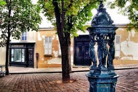 fontaine wallace paris